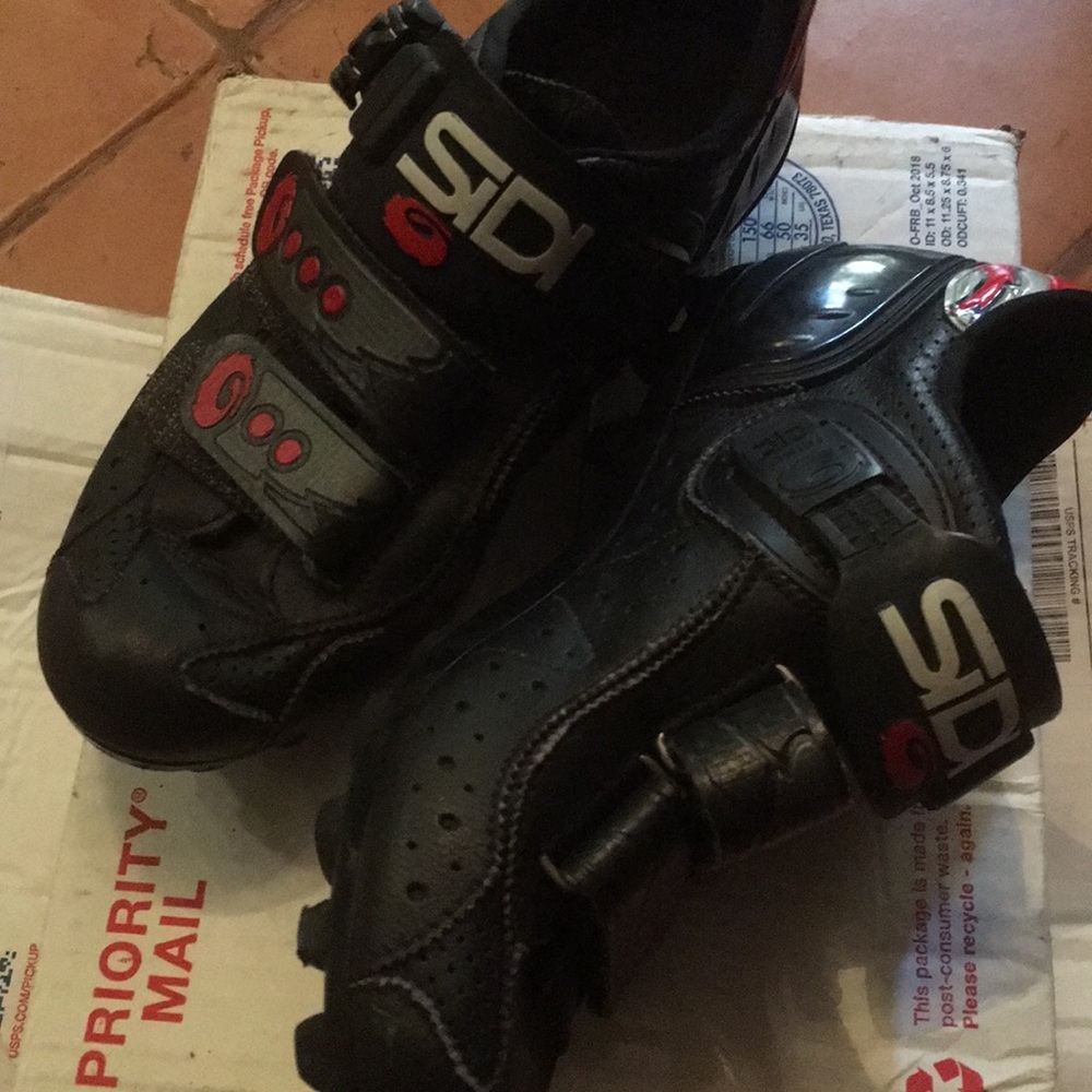 Sidi Womens Cycling Shoe W/Cleats